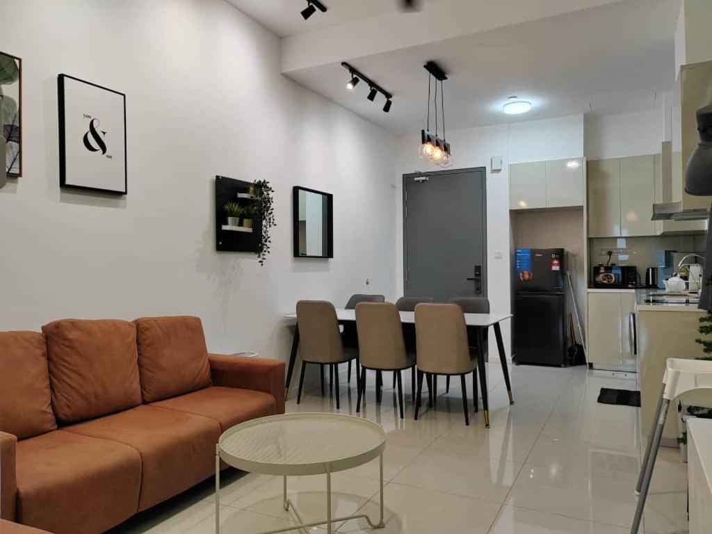Paradigm Apartemen